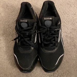 Reebok tennis shoes for woman’s